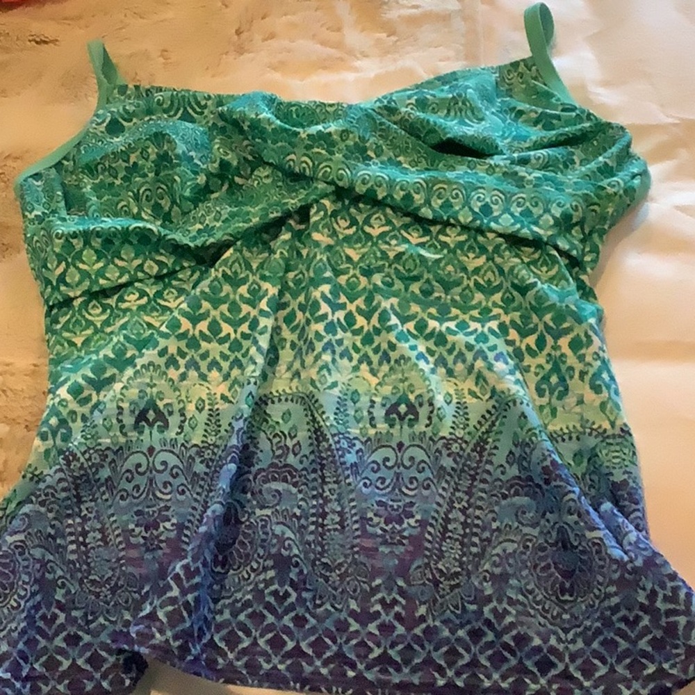 Athleta Teal and Indigo Patterned Camisole new no tag